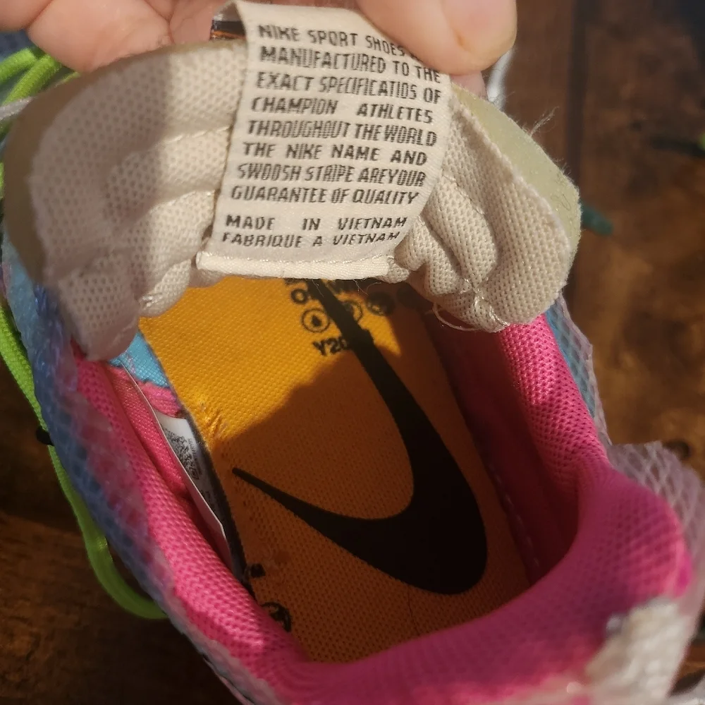 Off-White x Nike Zoom Vapor Street 